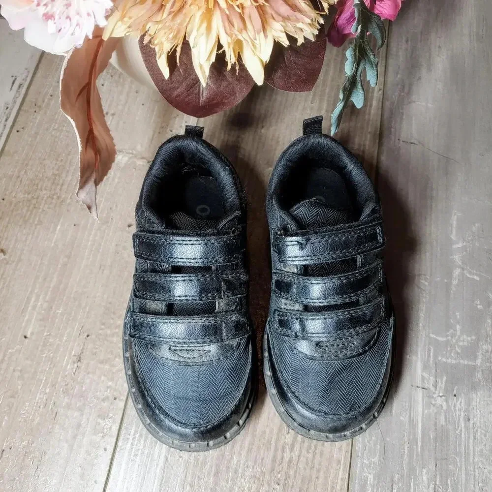 OshKosh B'gosh Black Jasper Size 7 Toddler Boy Sneakers Casual Shoes EUC